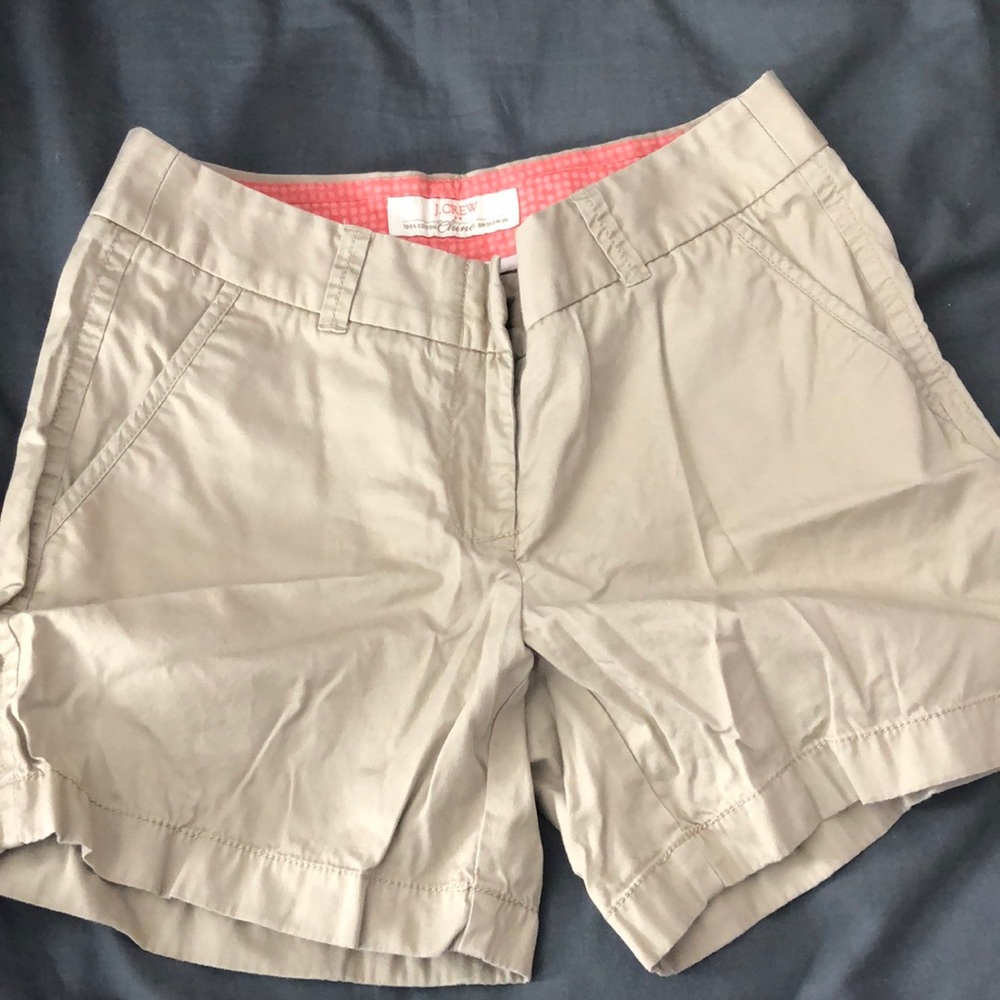 5” inseam khaki shorts